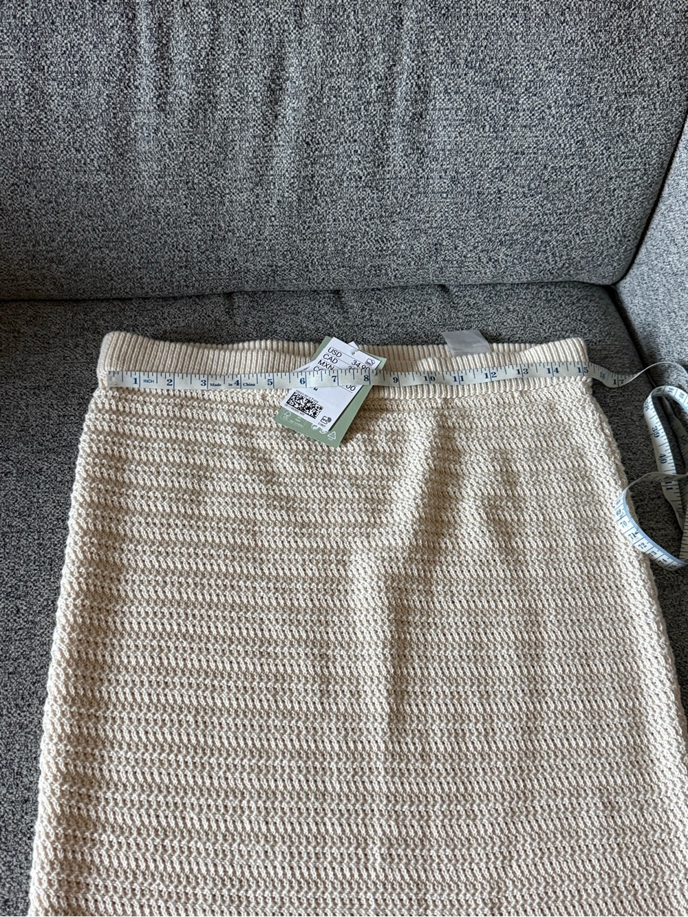 H&M Cream Knit Fringe Pencil Skirt - Picture 2 of 4